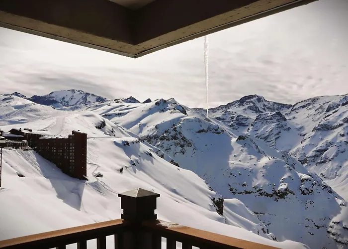 En Valle Nevado, Cómodo depto en edificio VALLE DE CONDORES, Ski in y out Servicio HOM VC2602
